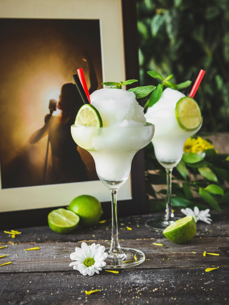 Classic Margarita Recipe (and 3 Variations)